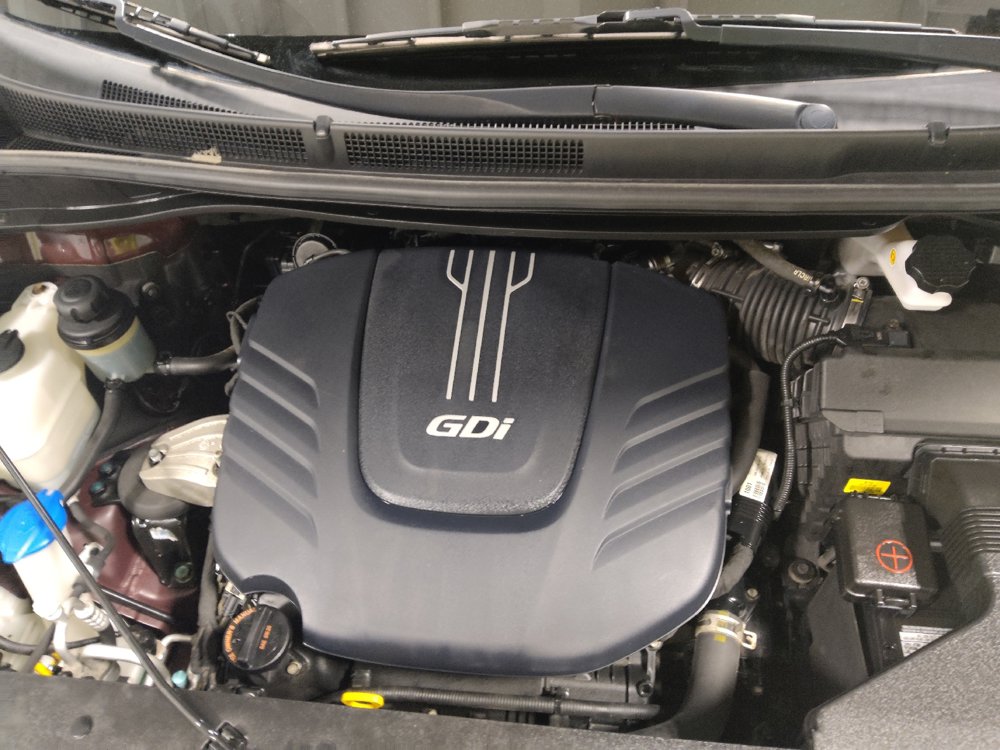 Used 2017 Kia Sedona LX w/ LX Essentials Premium Package FWD image 30