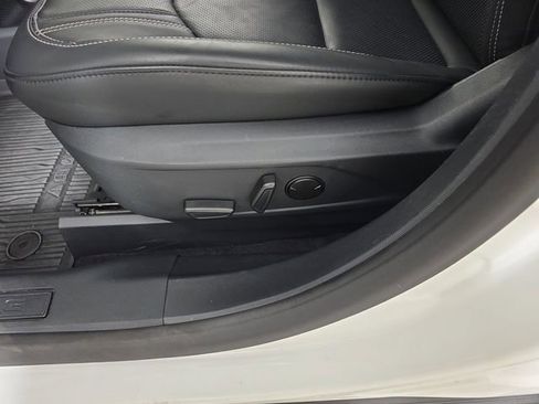 Used 2025 Ford Mustang Mach-E Premium w/ Interior Protection Package AWD/4WD image 17