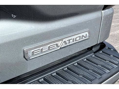 Used 2024 GMC Sierra 1500 Elevation image 24