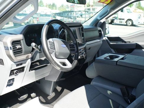 Used 2025 Ford F150 XLT w/ Equipment Group 301A Standard AWD/4WD image 18