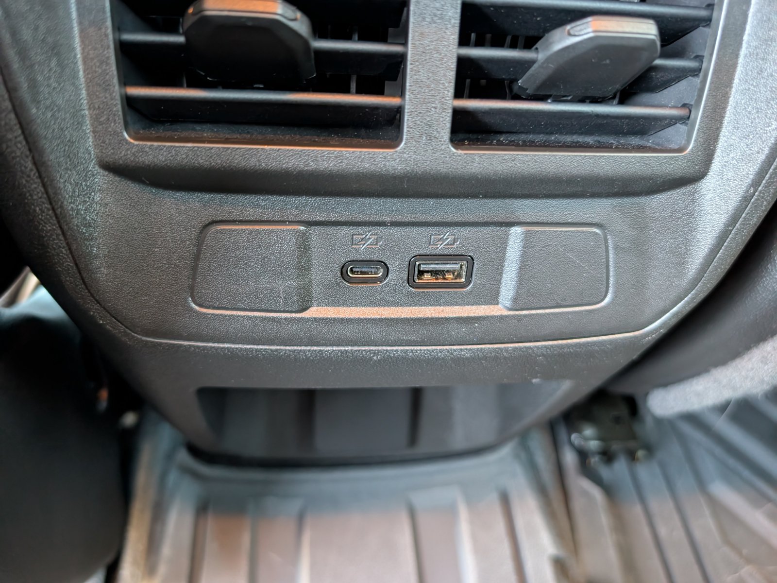 Used 2023 GMC Canyon Denali AWD/4WD image 19