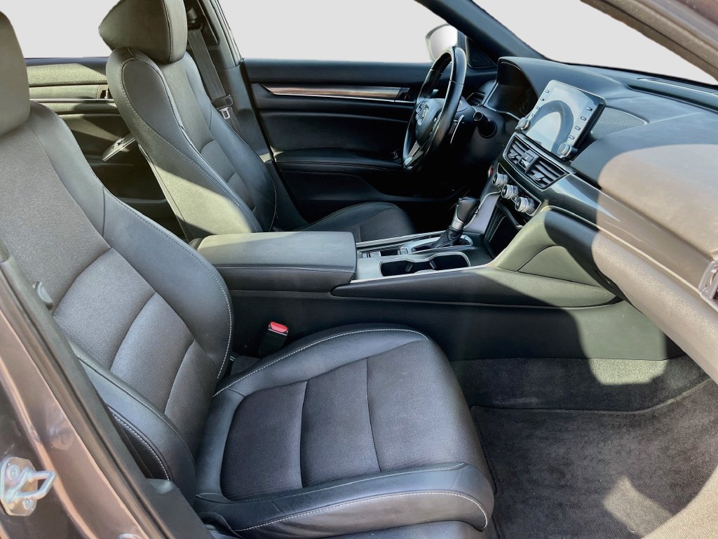 Used 2020 Honda Accord Sport image 25