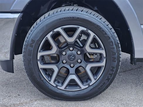 Used 2025 RAM 1500 Laramie image 10