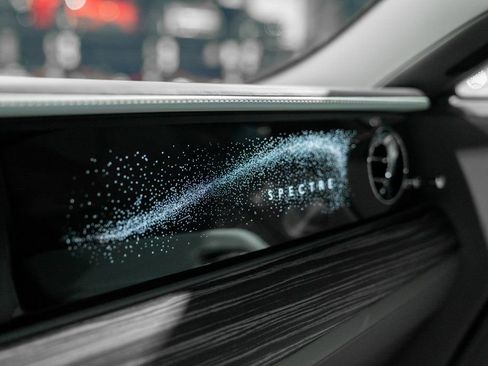 Used 2024 Rolls-Royce Spectre w/ Spectre Launch Package AWD/4WD image 17