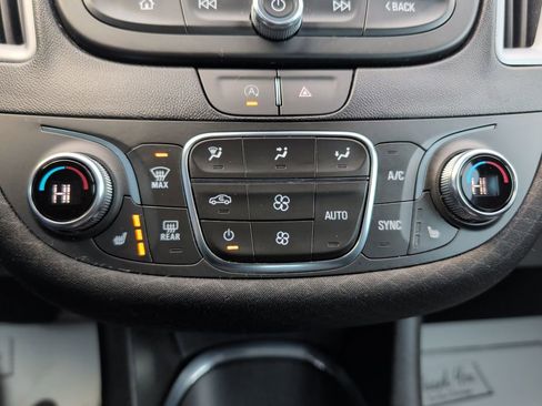 Used 2023 Chevrolet Malibu LT image 15