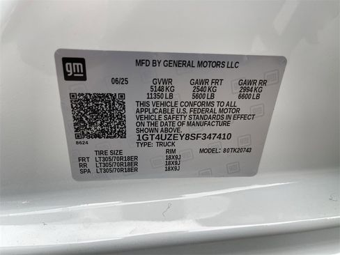 New 2025 GMC Sierra 2500 AT4X w/ AT4X AEV Edition image 35