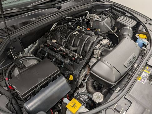 Used 2025 Dodge Durango R/T AWD/4WD image 39