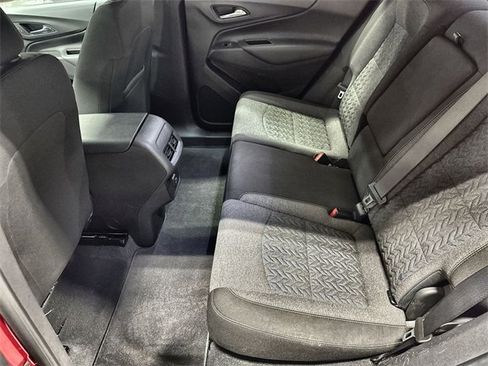 Used 2023 Chevrolet Equinox LT image 24