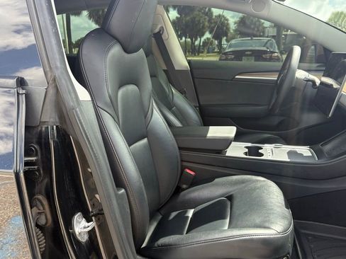 Used 2022 Tesla Model 3 Long Range image 17