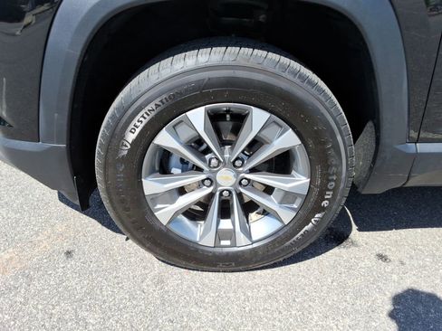 Certified 2025 Chevrolet Equinox LT image 10