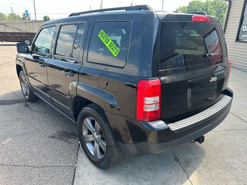 Used 2015 Jeep Patriot High Altitude FWD image 7