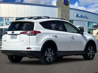 Used 2016 Toyota RAV4 LE video 2