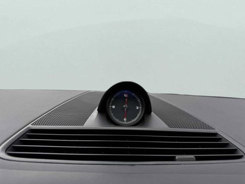 Used 2017 Porsche Panamera image 37