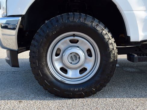 Used 2019 Ford F350 XL w/ Power Equipment Group AWD/4WD image 23