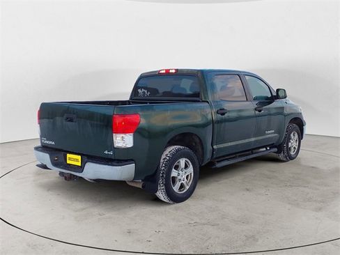 Used 2011 Toyota Tundra 4x4 CrewMax w/ Tow Pkg image 5