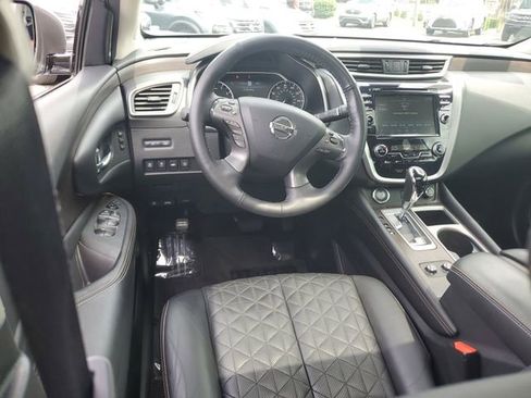 Certified 2022 Nissan Murano Platinum w/ Cargo Package AWD/4WD image 11