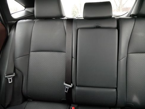 New 2024 Toyota Venza Limited image 12