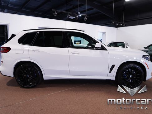 Used 2021 BMW X5 xDrive40i w/ M Sport Package image 8