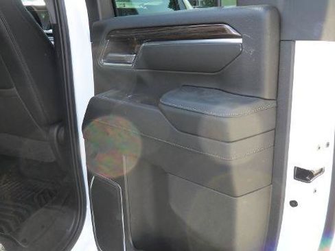 Used 2024 Chevrolet Silverado 2500 LT w/ Convenience Package AWD/4WD image 20