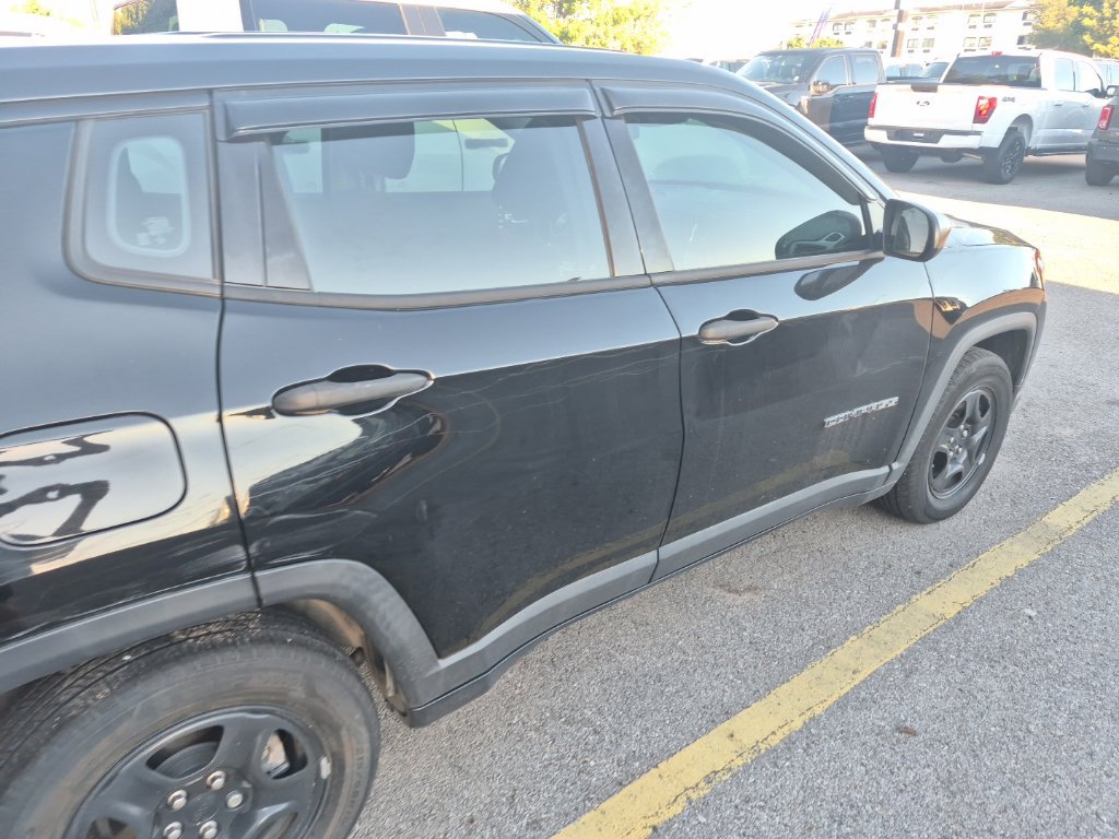 Used 2019 Jeep Compass Sport FWD image 21