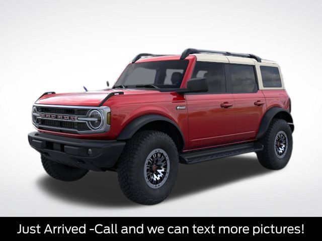 New 2026 Ford Bronco Outer Banks w/ Sasquatch Package AWD/4WD image 1