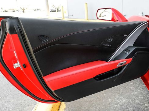 Used 2017 Chevrolet Corvette Stingray Coupe w/ 2LT Preferred Equipment Group image 36