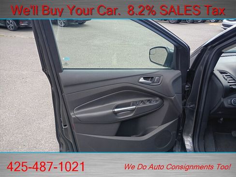 Used 2017 Ford Escape SE AWD/4WD image 9