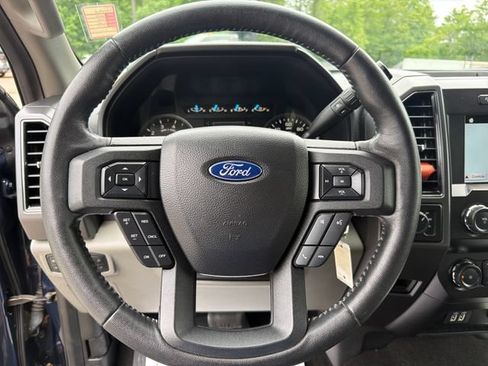 Used 2019 Ford F150 XLT w/ Equipment Group 302A Luxury AWD/4WD image 16