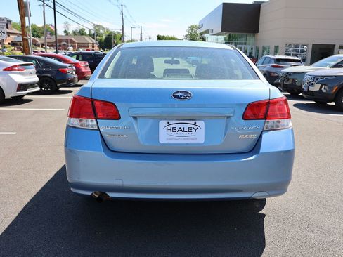 Used 2010 Subaru Legacy 2.5i Limited AWD/4WD image 6
