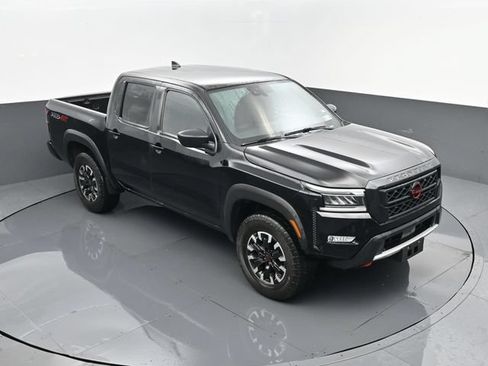 Used 2024 Nissan Frontier PRO-4X AWD/4WD image 18