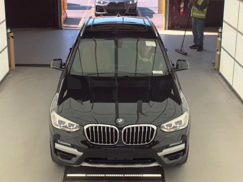 Used 2018 BMW X3 xDrive30i AWD/4WD image 6