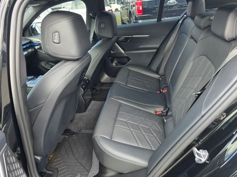 Used 2024 BMW i5 M60 w/ Premium Package AWD/4WD image 11