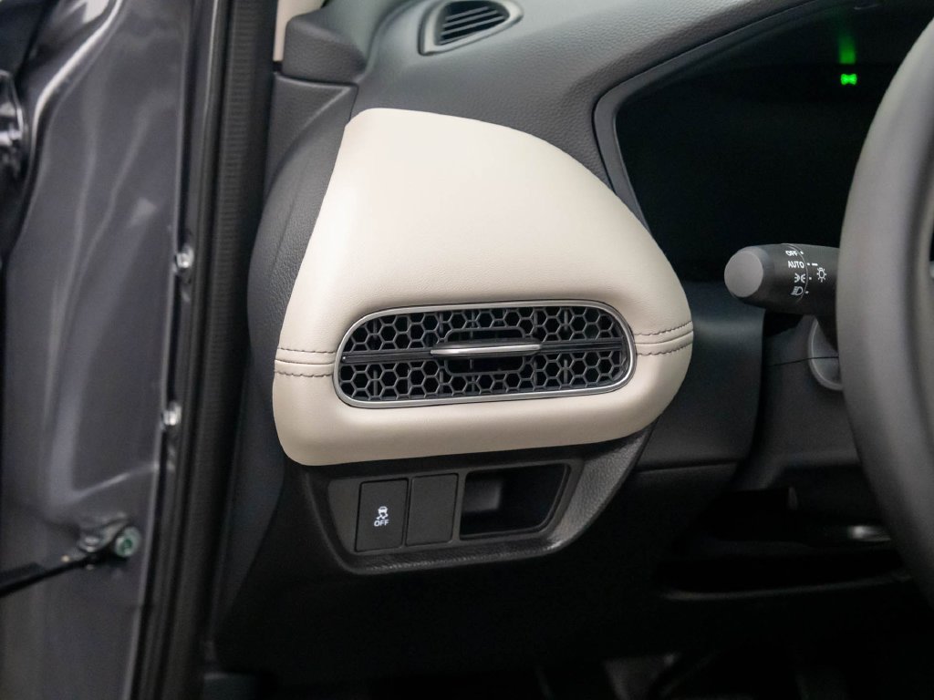 Certified 2026 Honda HR-V EX-L image 21
