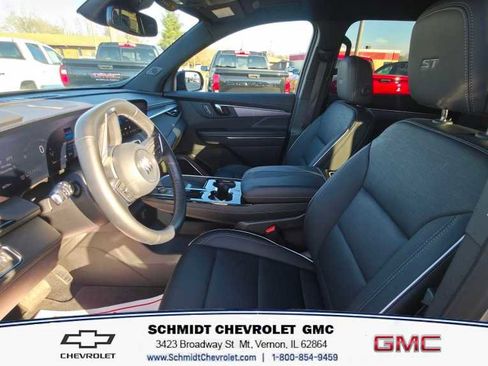 Used 2025 Buick Enclave Sport Touring image 14