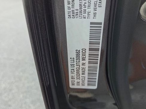 New 2026 RAM 3500 Tradesman AWD/4WD image 19