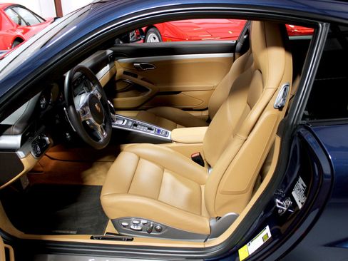 Used 2015 Porsche 911 Turbo S AWD/4WD image 19