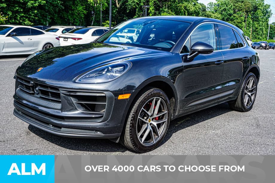Used 2023 Porsche Macan S AWD/4WD image 2