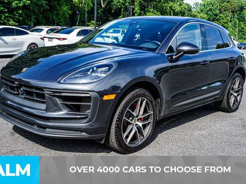 Used 2023 Porsche Macan S AWD/4WD image 2
