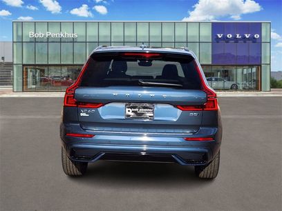New 2026 Volvo XC60 B5 Plus w/ Protection Package Premier