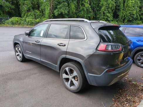 Used 2020 Jeep Cherokee Limited FWD image 4