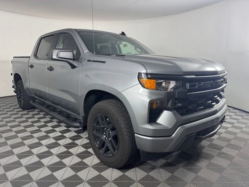Used 2025 Chevrolet Silverado 1500 Custom w/ Turbomax Blackout Package AWD/4WD image 6