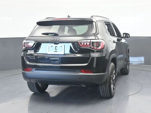 New 2026 Jeep Compass Latitude image 5