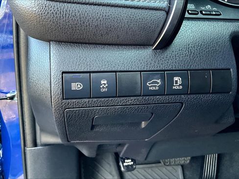 Certified 2023 Toyota Camry SE image 32