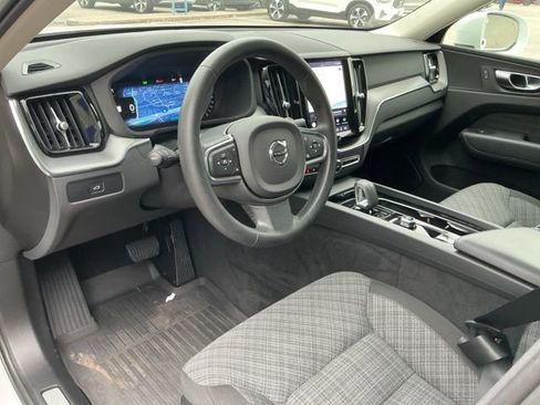 Certified 2023 Volvo XC60 B5 Core w/ Climate Package FWD image 26