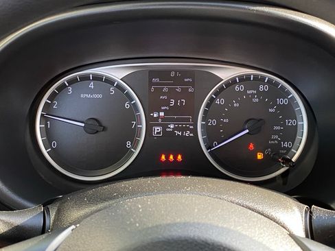 Used 2025 Nissan Kicks Play S FWD image 14