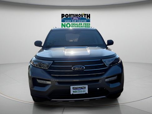Used 2022 Ford Explorer XLT w/ Equipment Group 202A AWD/4WD image 9