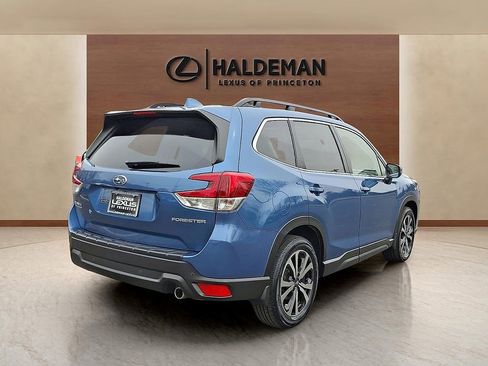 Used 2023 Subaru Forester Limited w/ Popular Package #2 image 6