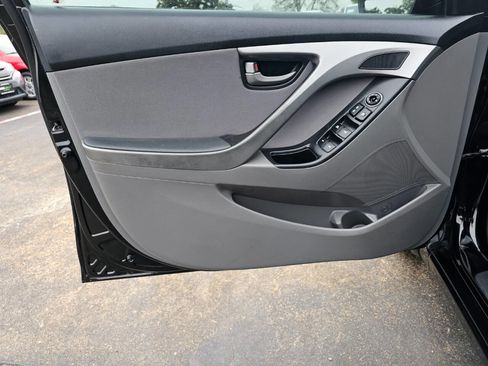 Used 2015 Hyundai Elantra SE w/ Option Group 02 image 14