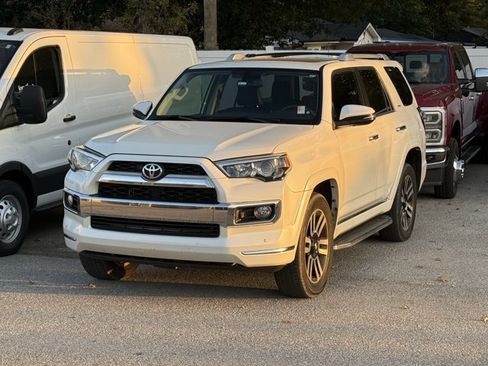 Used 2019 Toyota 4Runner Limited AWD/4WD image 3