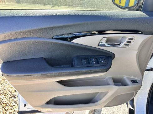 Used 2022 Honda Pilot Elite image 10